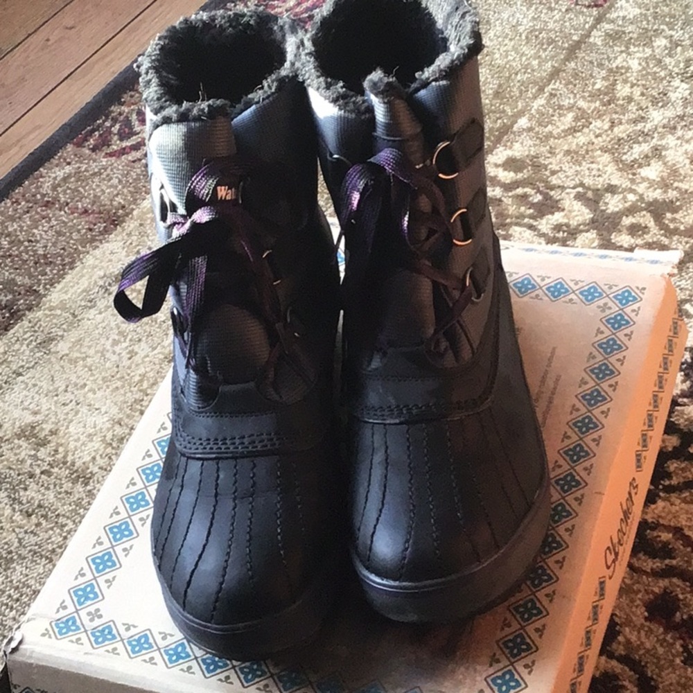Sketchers winter boots